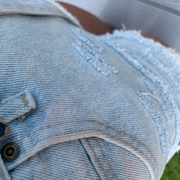 VINTAGE RIPPED WRANGLER DENIM SHORTS - Picture 4 of 6